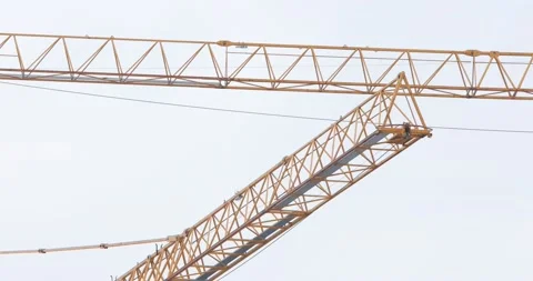 Jib of a yellow tower crane Stock-Footage 146034357