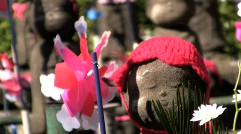 Jizo statue closeup Stock-Footage 360246
