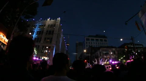 Jm1032-Static Crowd Outside Stock Footage 751473