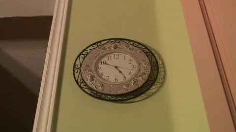 Jm359-Clock Zoom In Video stock 124913