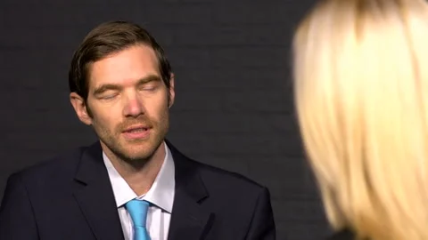  Job Interview 2 Vidéo 210603445