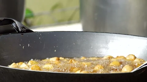 Jock Shell Crab fried in the hot oil Stock Footage 54251692