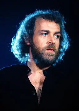 Joe Cocker Performing on Solid Gold in 1983. Credit: Ron Wolfson / MediaPunch Stock Photos