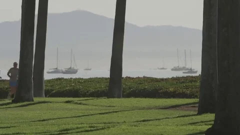 Joggers on Broadwalk  库存影片 69178741