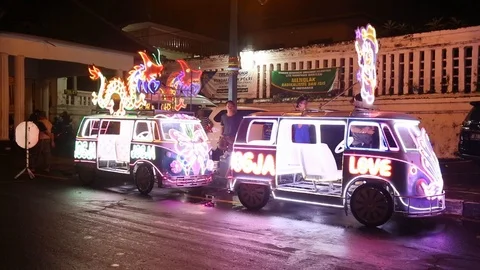 Jogja Car, night, Java, Indonesia Stock-Footage 127372182