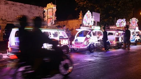 Jogja Car, night, Java, Indonesia Stock-Footage 127372197