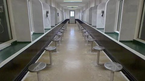 John B Connally Unit Jail Interior Vídeos de archivo 97471074