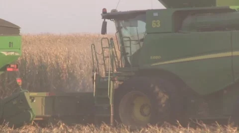 John Deere Combine and Grain Cart Side View Stock Footage 42526549