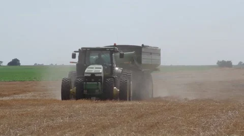 John Deere Grain Cart Close Up Stock Footage 65029253