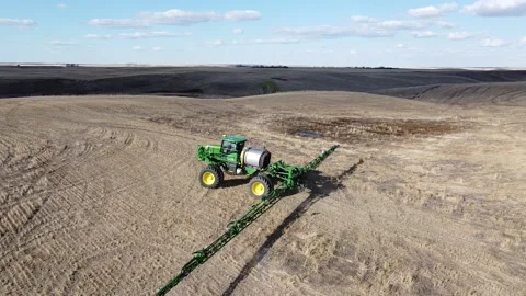 John Deere spraying field 3 Stock Footage 131904256