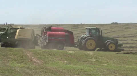John Deere Tractor Bailing Side View Stock Footage 40451423