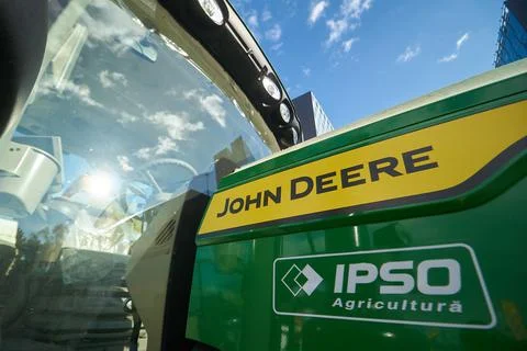 John Deere Tractor Photos