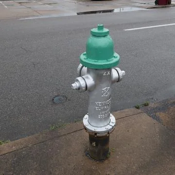 Johnson City, Tennessee    United States    2021-03-31    Fire hydrant on a r Stock Photos
