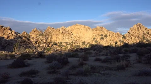 Joshua Tree Hidden Valley Sunset Time Lapse Video stock 124396391