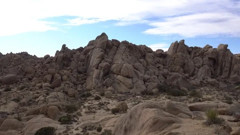Joshua Tree Rock Formation Vídeos de archivo 124396385
