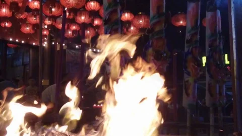 Joss paper burn with background red lantern and dragon incense. Vídeos de archivo 118614521