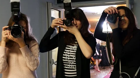Journalists photograph Stock Footage 100594290