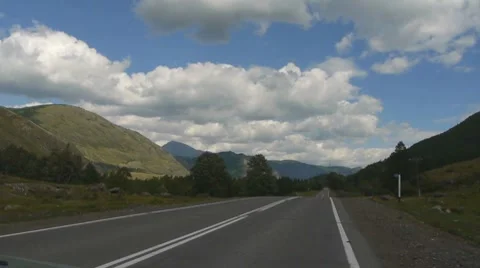 Journey on mountain highway  2 Video stock 8518834