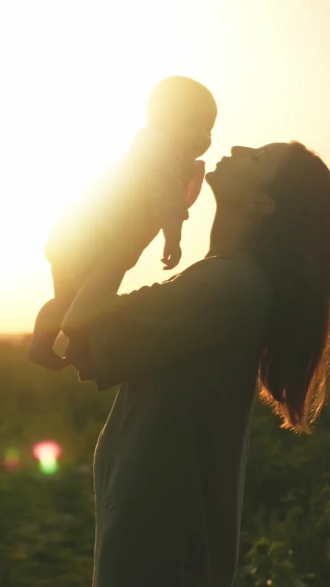 A Joyful and Cherished Moment Shared Between a Mother and Her Child During a Vídeo Stock 314361156