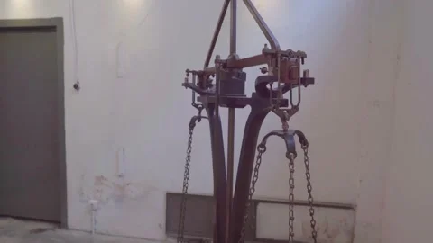 JPC Fasbender cutting machine, used to cut money in Serang, Banten 库存影片 221800499