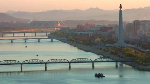 Juche Tower, Pyongyang morning panoramic view, North Korea 動画素材 342706106