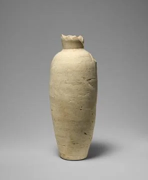 Jug ca. 3rd7th century A.D. Sasanian Plain unglazed ceramics, like this exa.. Foto stock