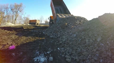 Juggernaut unloads stones. Stock-Footage 58579540