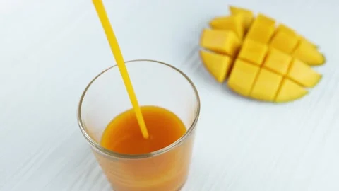 Juice in a glass Video stock 237319348