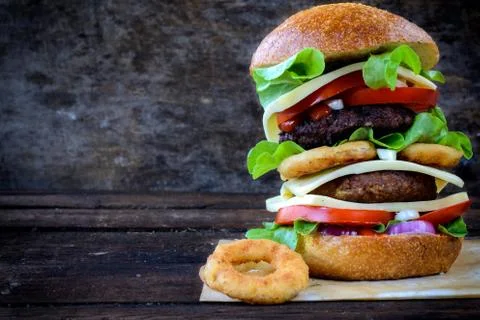 Juicy cheeseburger Stock Photos