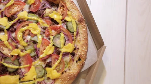 Juicy fresh pizza Video stock 136465552
