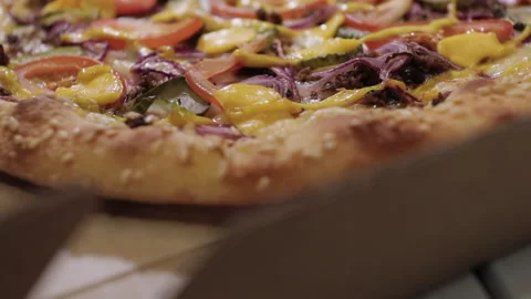 Juicy fresh pizza Video stock 136466962