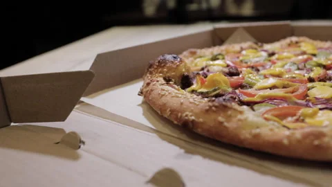 Juicy fresh pizza Video stock 136467112