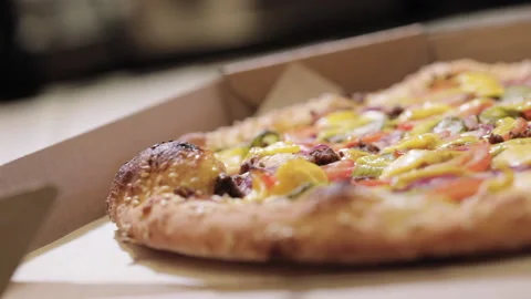 Juicy fresh pizza Video stock 136467192