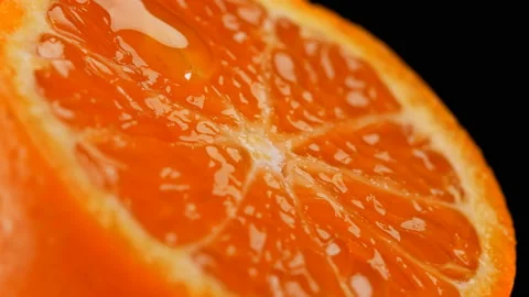 Juicy, refreshing tangerine in the context of which the honey flows slowly Vidéo 88123144