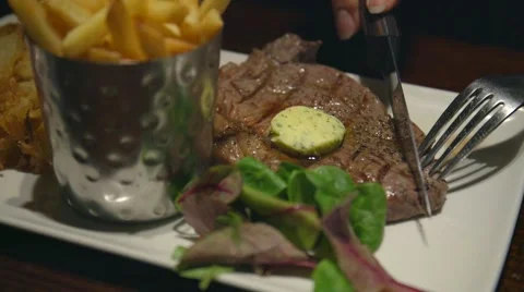 Juicy steak cut Video stock 57046950