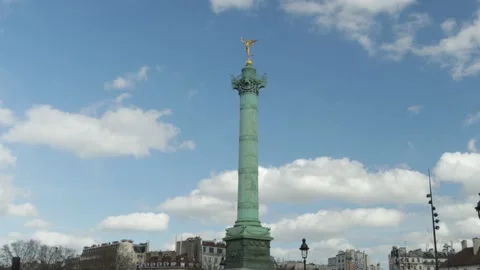 July Column at Bastille in Paris timelapse during sunny day with clouds, Stock Footage 154560964