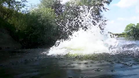 Jump by the water Video stock 160658232