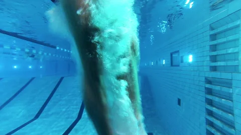 Jumping into the water - slow motion 스톡 동영상 45400695