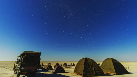 JUNE 2, 2026, Botswana Salt Pans Night Sky Timelapse Stockbeeldmateriaal 339378640
