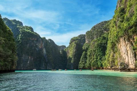 Jungle limestone cliffs around Phi-Phi Leh island Stock Photos