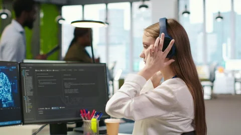 Ai Junior Model Stock Videos – Royalty-Free HD & 4K Videos