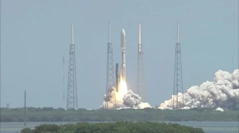 Juno Launches on Mission to Jupiter Video stock 44180009