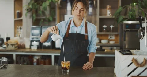 Just add milk Vidéo 104524887