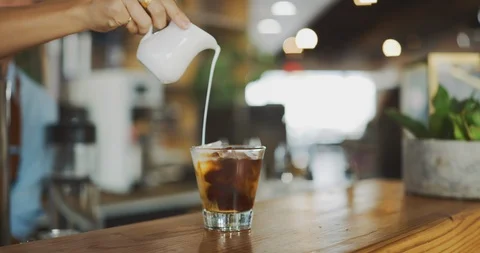 Just add milk Vidéo 104525027