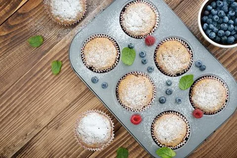 Just Baked  Muffins In Bakeware Stock Photos