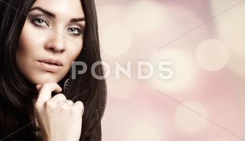 Just a beauty. abstract female portrait against pink backgrounds and bokeh Stock Photos