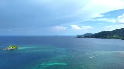 Just blue Vídeos de archivo 302228249