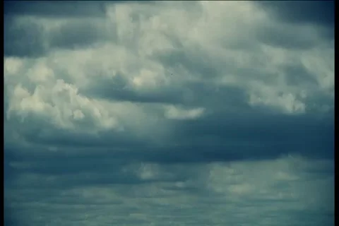 Just clouds block buster 720p hpx tl.mp4 Video stock 5163869