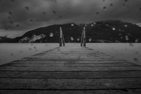 Just rain and clouds at the Lake Millstatt Foto stock