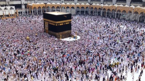 Kaaba tawaf wide02 Stock Footage 102798169
